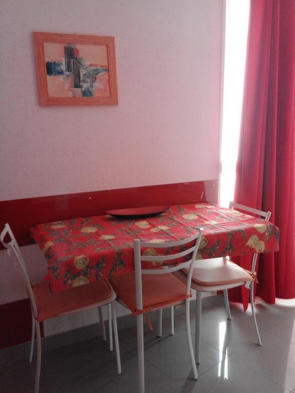 Attico Mare Apartment กัลลีโปลี ภายนอก รูปภาพ