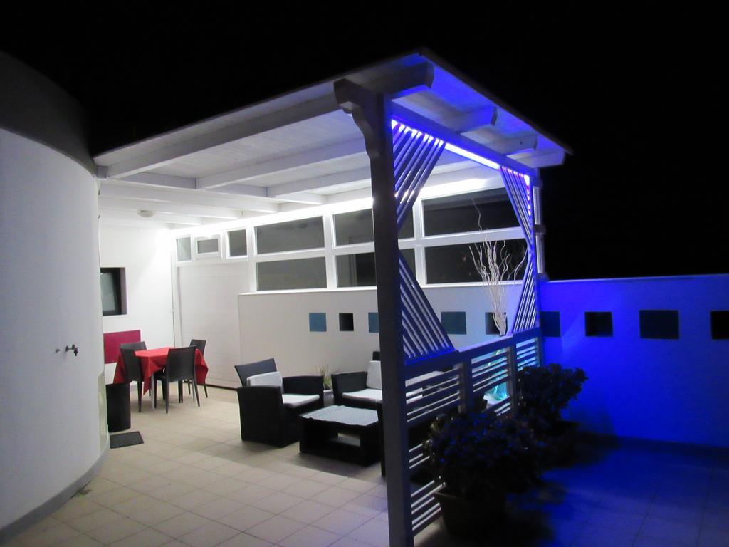 Attico Mare Apartment กัลลีโปลี ภายนอก รูปภาพ